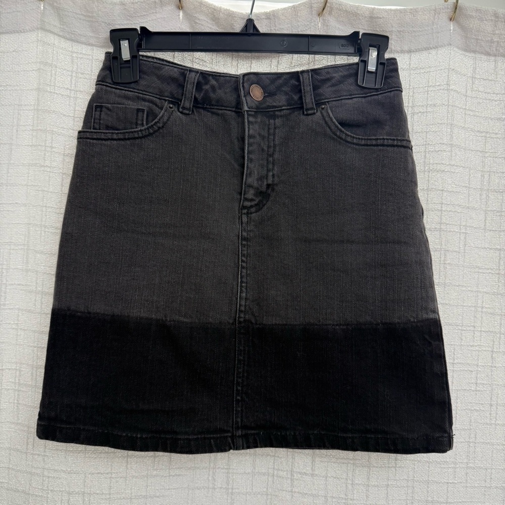 Miss Selfridge Gray and Black Mini Pencil Skirt